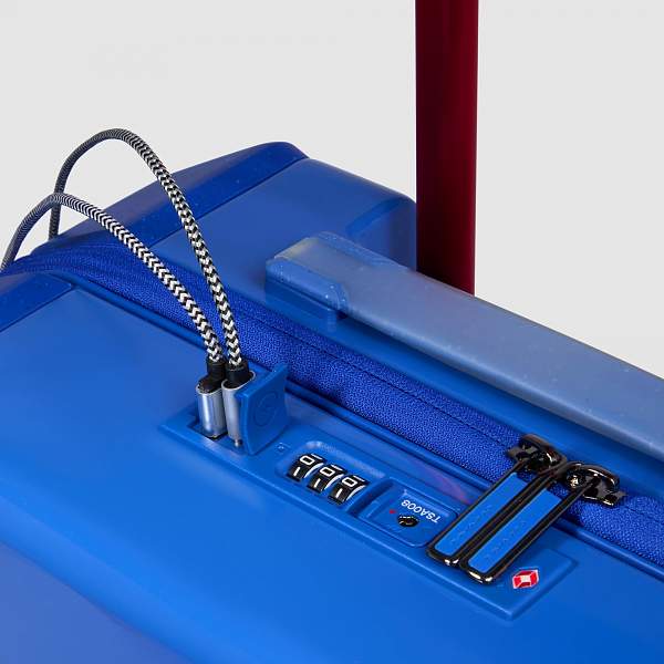 Чемодан для ручной клади из поликарбоната Piquadro BV4425POP/BLU синий Piquadro, Артикул: BV4425POP/BLU фото №1