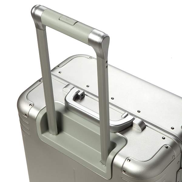 Чемодан-тележка серебристый металлик Verage GM20025W19 silver Verage, Артикул: GM20025W19 silver фото №1