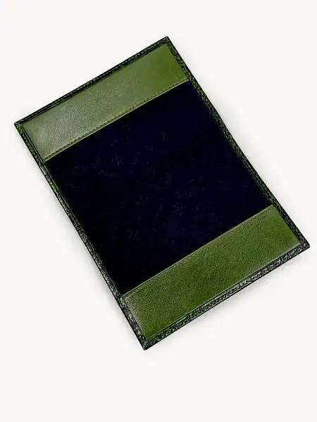 Обложка для паспорта Narvin Vasheron, Артикул: 9158-Croco Green фото №1