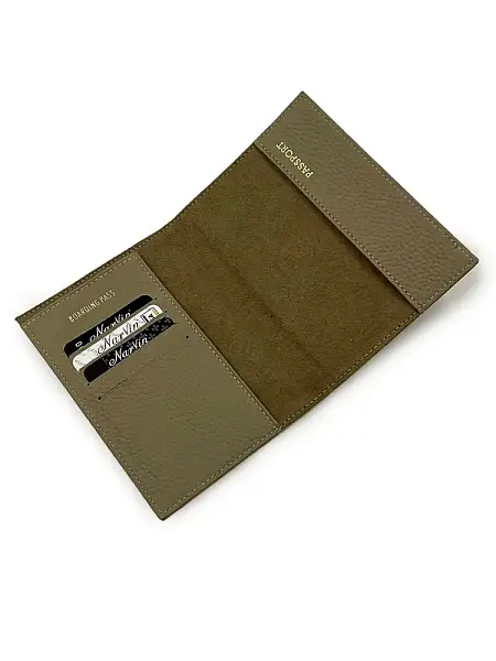 Обложка на паспорт из натуральной кожи NARVIN Vasheron, Артикул: 9161-Piton Sand фото №1