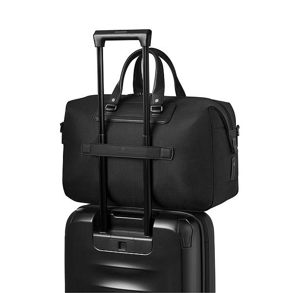 Дорожная сумка VICTORINOX Architecture Urban2 Compact Weekender, черный, полиэстер/кожа, 47x23x31 см, 32 л 653355 Victorinox, Артикул: 653355 фото №1