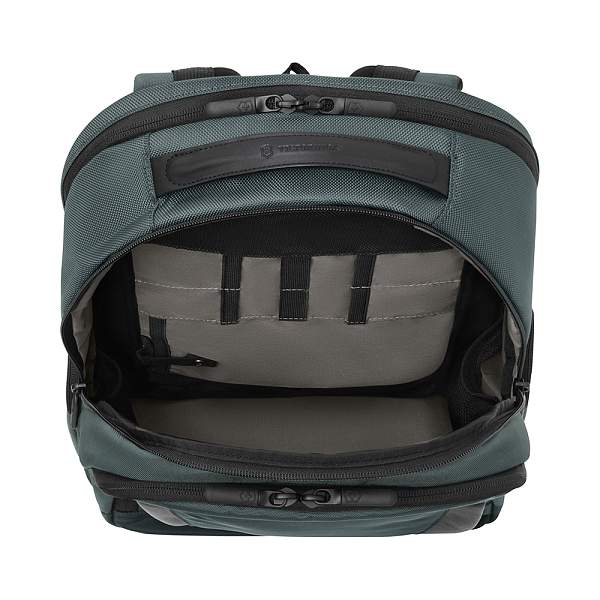 Рюкзак VICTORINOX Altmont Professional Essential Laptop Backpack 15'', зеленый, полиэфир, 34x27x43 см, 24 л 653290 Victorinox, Артикул: 653290 фото №1