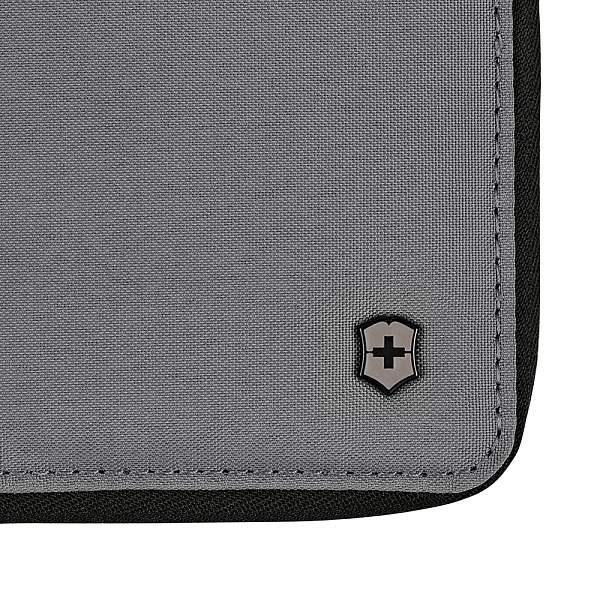 Портмоне для кредитных карт VICTORINOX Travel Essentials Card Holder, серое, полиэстер, 11х1x9 см 653370 Victorinox, Артикул: 653370 фото №1