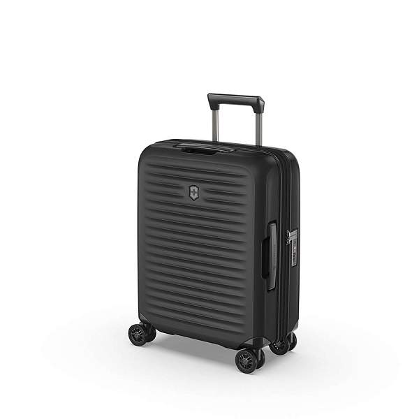 Чемодан VICTORINOX Airox Advanced, черный матовый, 100% поликарбонат Makrolon, 40x20x55 см, 33 л 612586 Victorinox, Артикул: 612586 фото №1