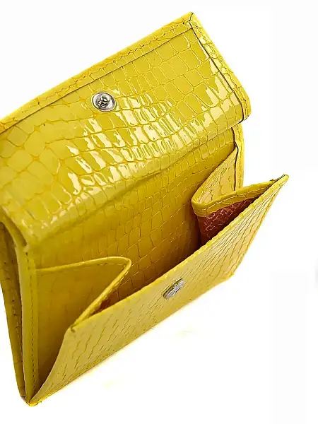 Портмоне женское кожаное Petek 200.091.14 Petek, Артикул: 200.091.14 фото №1