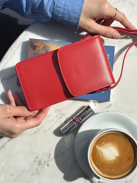 Сумка-чехол для телефона женская кожаная Petek 22085P.209.10 Petek, Артикул: 22085P.209.10 фото №1