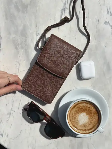 Сумка-чехол для телефона кожаная Petek 22085P.X10.A02 Petek, Артикул: 22085P.X10.A02 фото №1