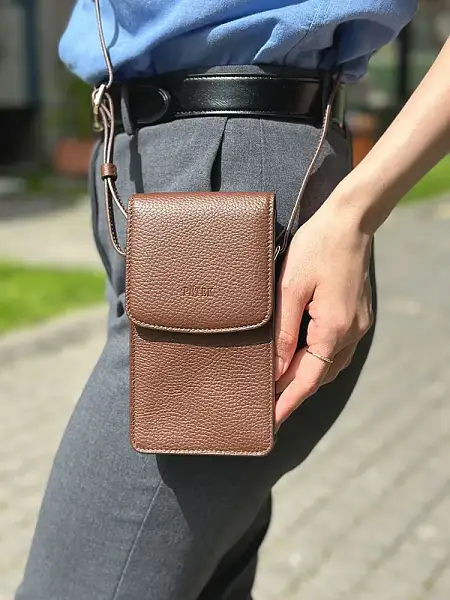 Сумка-чехол для телефона кожаная Petek 22085P.X10.A02 Petek, Артикул: 22085P.X10.A02 фото №1