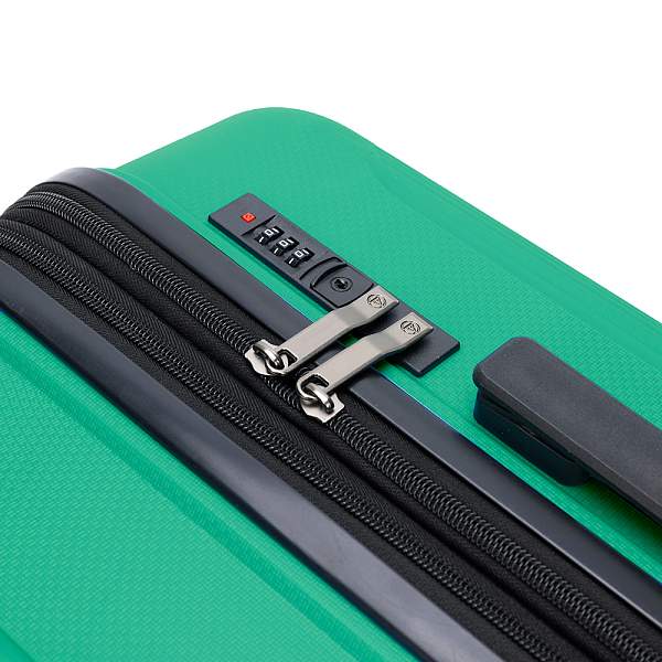 Чемодан TORBER В Отпуск, ярко-бирюзовый, полипропилен, 65,5 х 43,5 х 26 см, 62 л T1907T-M Torber, Артикул: T1907T-M фото №1