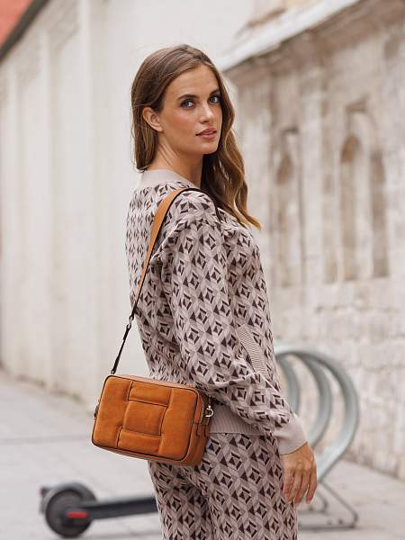 Сумка ELEGANZZA ZQ59-1620 camel Eleganzza, Артикул: ZQ59-1620-01-00044670 фото №1