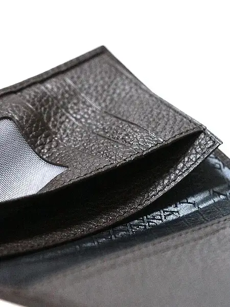 Обложка для паспорта мужская кожаная Petek 652.46D.02 Petek, Артикул: 652.46D.02 фото №1