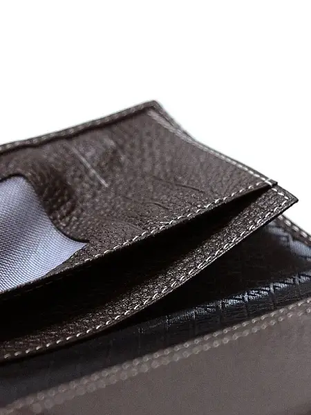 Обложка для паспорта мужская кожаная Petek 652.46D.KD2 Petek, Артикул: 652.46D.KD2 фото №1