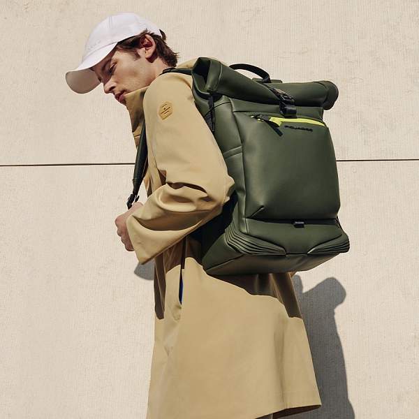 Мужской рюкзак Piquadro CA6291C2OW/VE Piquadro, Артикул: CA6291C2OW/VE фото №1