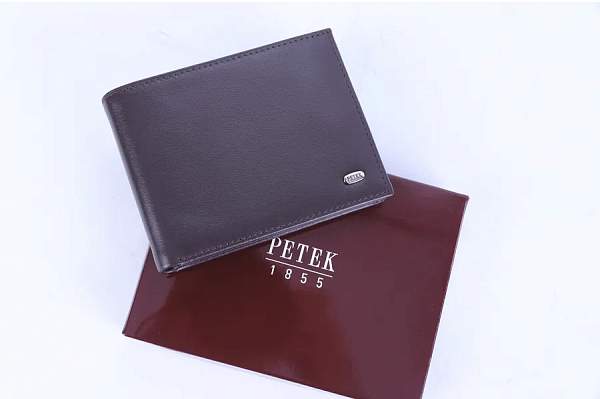 Портмоне Petek из натуральной кожи 204/1.000.222 Petek, Артикул: 204/1.000.222 фото №1
