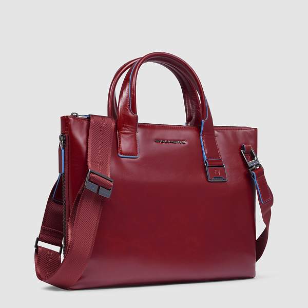 Сумка Piquadro CA6857B2/R кожаная красная Piquadro, Артикул: CA6857B2/R фото №1