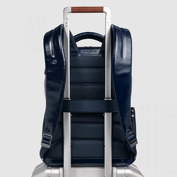 Рюкзак Piquadro CA6858B2/BLU2 кожаный синий Piquadro, Артикул: CA6858B2/BLU2 фото №1