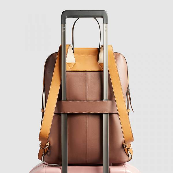 Женский кожаный рюкзак Piquadro CA4576W92/MBE бежевый-оранжевый Piquadro, Артикул: CA4576W92/MBE фото №1