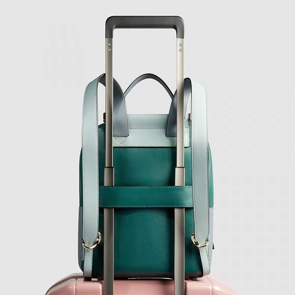 Женский кожаный рюкзак Piquadro CA5566W92/OTAV зелёный Piquadro, Артикул: CA5566W92/OTAV фото №1