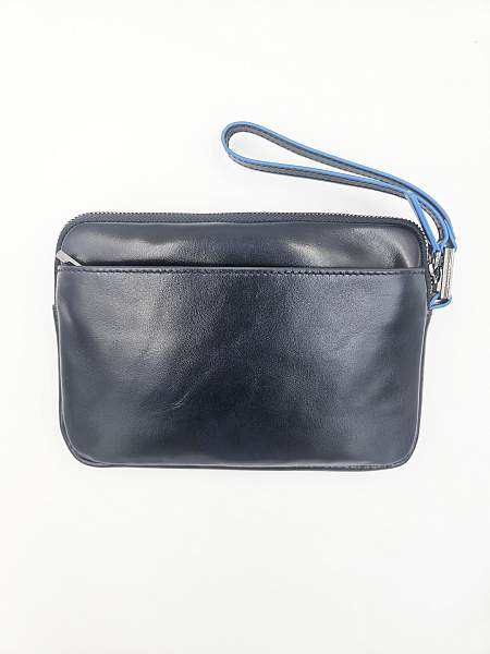 Клатч кожаный Piquadro AC5946B2R/BLU Piquadro, Артикул: AC5946B2R/BLU фото №1