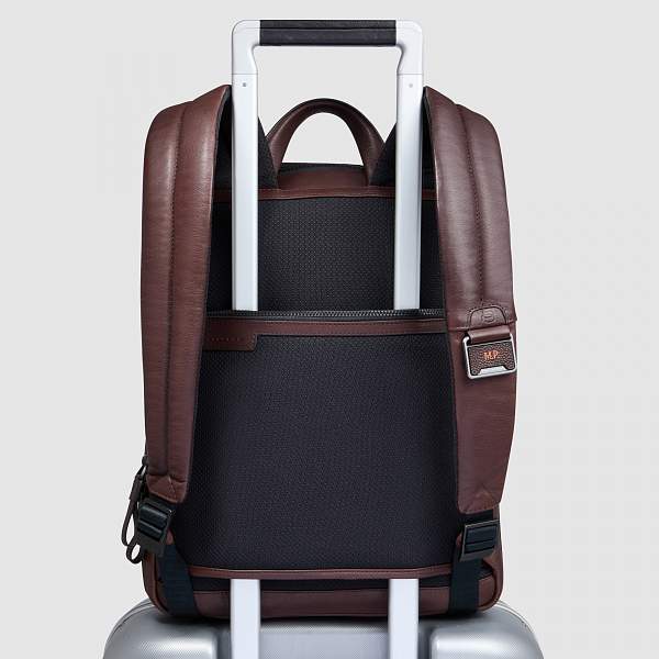 Кожаный рюкзак Piquadro CA6311AP/TM мужской коричневый Piquadro, Артикул: CA6311AP/TM фото №1