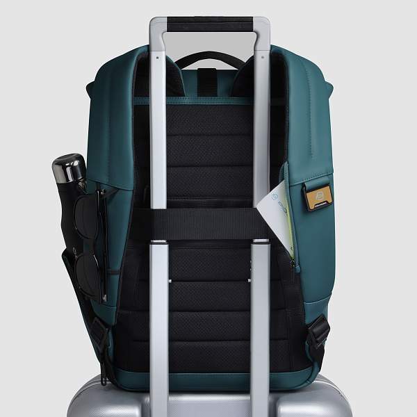 Городской рюкзак Piquadro CA6642C2OW/OT зелёно-синий Piquadro, Артикул: CA6642C2OW/OT фото №1