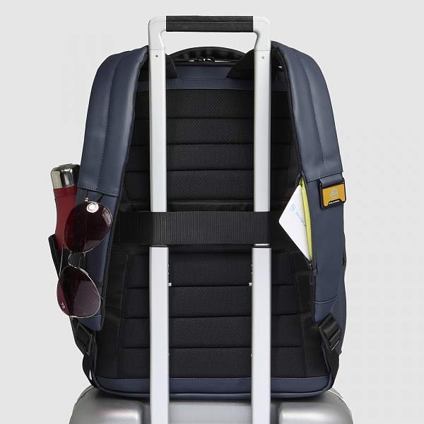 Мужской дорожный рюкзак Piquadro CA6800C2OW/BLU синий Piquadro, Артикул: CA6800C2OW/BLU фото №1