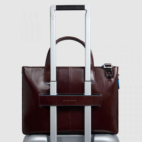 Сумка Piquadro CA6857B2/MO кожаная коричневая Piquadro, Артикул: CA6857B2/MO фото №1