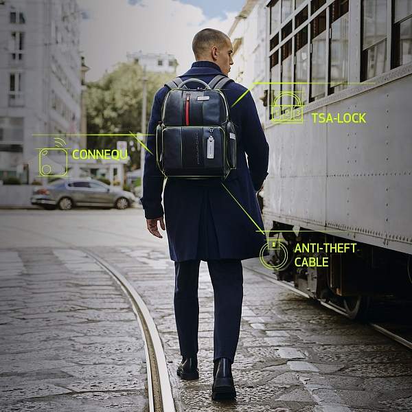 Рюкзак кожаный Piquadro CA4550UB00BML/GRN с подсветкой черно-серый Piquadro, Артикул: CA4550UB00BML/GRN фото №1