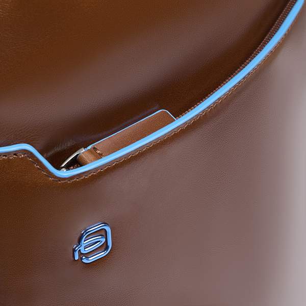 Рюкзак Piquadro CA6311B2/M с расширением кожаный светло-коричневый Piquadro, Артикул: CA6311B2/M фото №1