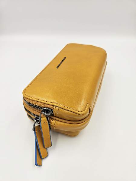 Барсетка Piquadro AC2141B2R/G Piquadro, Артикул: AC2141B2R/G фото №1