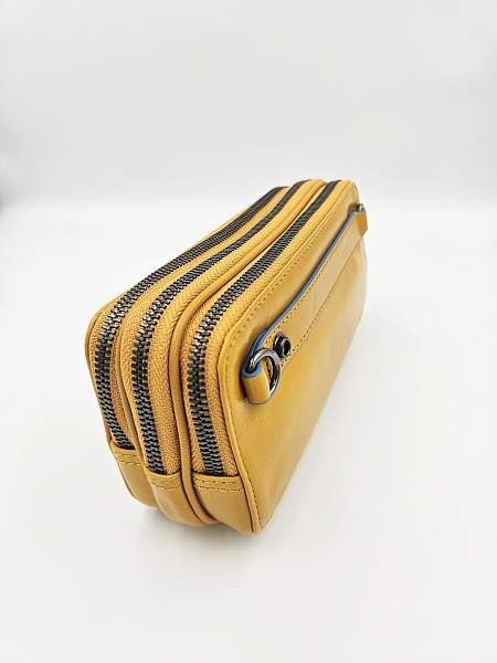 Барсетка Piquadro AC2141B2R/G Piquadro, Артикул: AC2141B2R/G фото №1