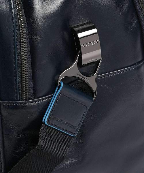 Дорожная сумка Piquadro кожаная синяя BV6596B2/BLU2 Piquadro, Артикул: BV6596B2/BLU2 фото №1