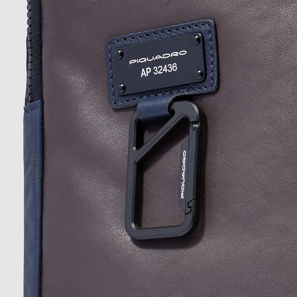 Кожаный рюкзак Piquadro CA4818AP/BLUTM сине-коричневый Piquadro, Артикул: CA4818AP/BLUTM фото №1