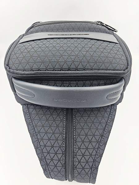 Рюкзак с одной лямкой Piquadro CA6826W139/BLU синий Piquadro, Артикул: CA6826W139/BLU фото №1