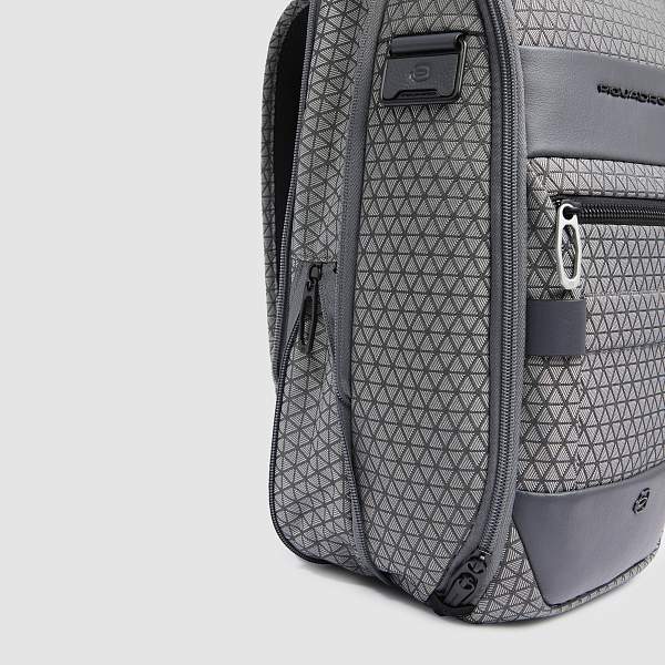Рюкзак с одной лямкой Piquadro CA6826W139/GR серый Piquadro, Артикул: CA6826W139/GR фото №1