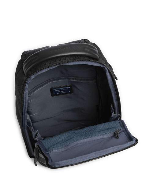 Рюкзак с одной лямкой Piquadro CA6826W139/N черный Piquadro, Артикул: CA6826W139/N фото №1