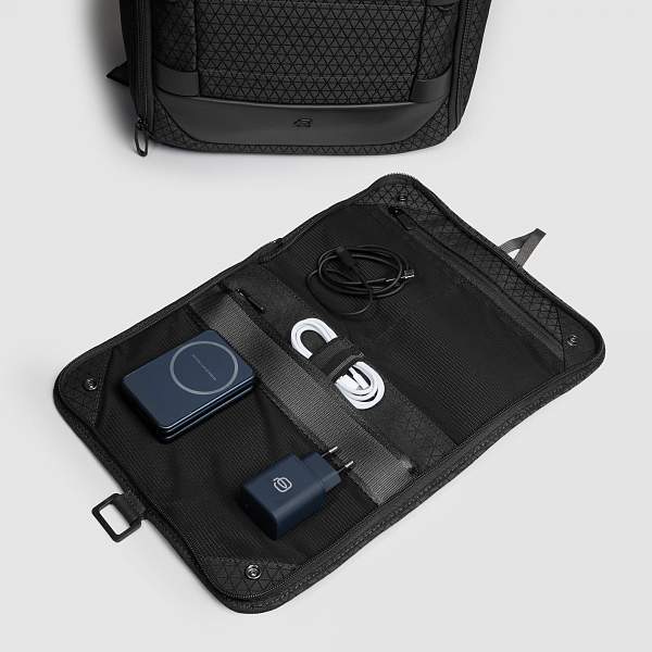 Рюкзак для путешествий Piquadro CA6829W139/N черный Piquadro, Артикул: CA6829W139/N фото №1