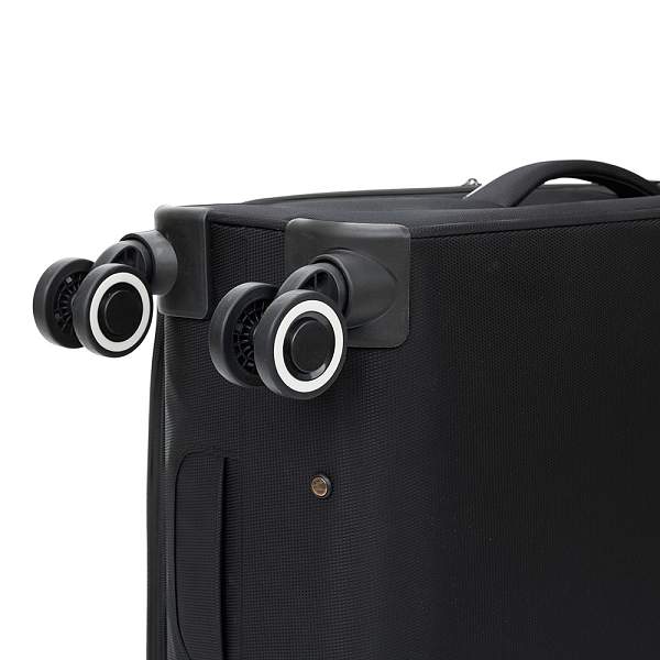 Чемодан TORBER Nero, чёрный, переработанный ПЭТ, 44 х 25 х 67 см, 63 л T3006M Torber, Артикул: T3006M фото №1