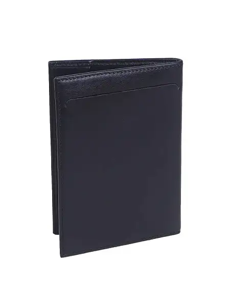 Обложка на паспорт Petek кожаная 581Q.000.01 Petek, Артикул: 581Q.000.01 фото №1