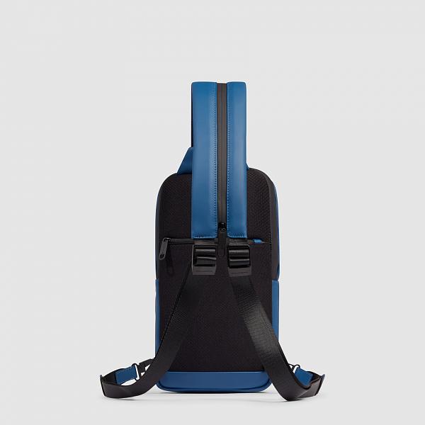 Рюкзак с одной лямкой Piquadro Corner 2.0 CA6466C2OW/AV Piquadro, Артикул: CA6466C2OW/AV фото №1