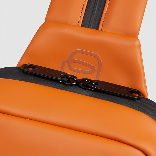 Рюкзак с одной лямкой Piquadro Corner 2.0 CA6466C2OW/CU Piquadro, Артикул: CA6466C2OW/CU фото №1