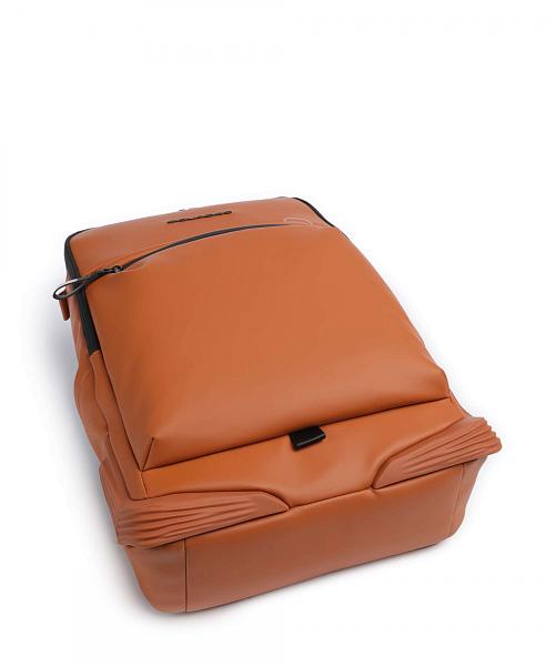 Мужской рюкзак Piquadro CA6465C2OW/CU Piquadro, Артикул: CA6465C2OW/CU фото №1
