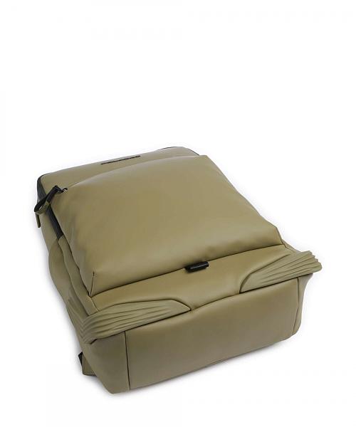 Мужской рюкзак Piquadro CA6465C2OW/VE3 оливковый Piquadro, Артикул: CA6465C2OW/VE3 фото №1