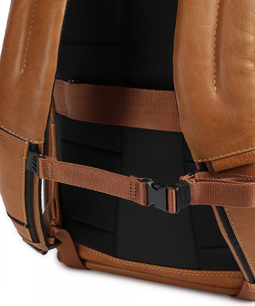 Рюкзак из натуральной кожи Piquadro CA7023S141BM/BE Piquadro, Артикул: CA7023S141BM/BE фото №1