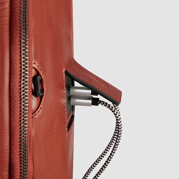 Рюкзак из натуральной кожи Piquadro CA7023S141BM/CU Piquadro, Артикул: CA7023S141BM/CU фото №1