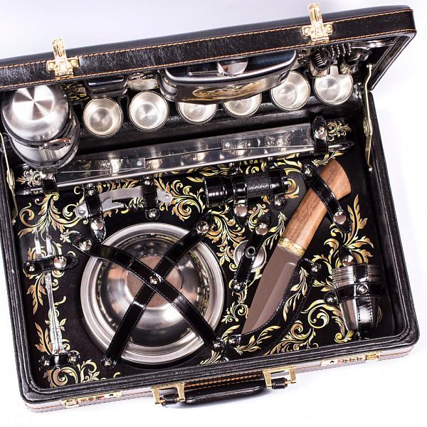 Подарочный набор для пикника AKSO «Люкс» черный принт пейзаж (6 персон) 113КИ6-П2 АКСО, Артикул: 113КИ6-П2 фото №1