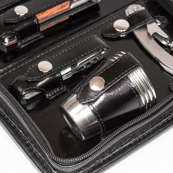 Подарочный дорожный набор в кожаной сумке (на 4 персоны) AKSO 210КК4 АКСО, Артикул: 210КК4 фото №1