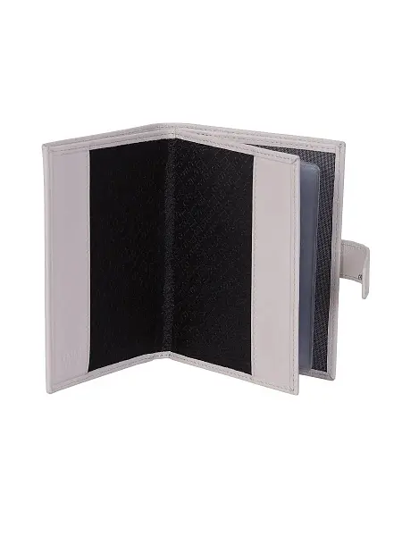 Обложка для паспорта и автодокументов женская кожаная Petek 596.000.00 Petek, Артикул: 596.000.00 фото №1