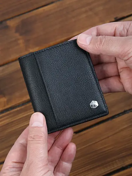 Мужское портмоне из натуральной кожи Petek 10043.X67.01+209 Petek, Артикул: 10043.X67.01+209 фото №1