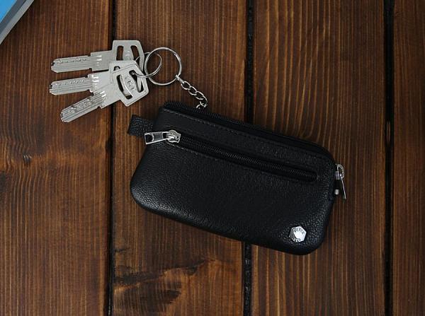 Ключница из натуральной кожи Petek 535P.X67.01 Petek, Артикул: 535P.X67.01 фото №1